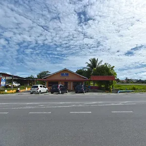 Oyo 90561 Awan Biru Hotel Pantai Cenang (Langkawi)